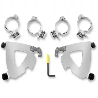 Memphis Shades Road Warrior Trigger-Lock Mounting Kit In Polished Stainless Steel For HD Dyna And Softail Models (MEK2028)